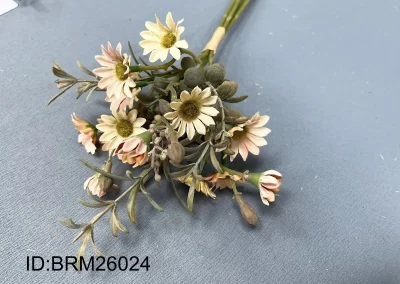 China Reliable Customized Artificial Chrysanthemum Bouquet Supplier Bulk Factory Export for Decoration BRM26024