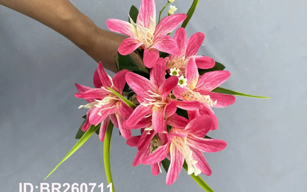 باقة زهور الزنابق البرية الاصطناعية المستخدمة لحفل الزفاف BR260711